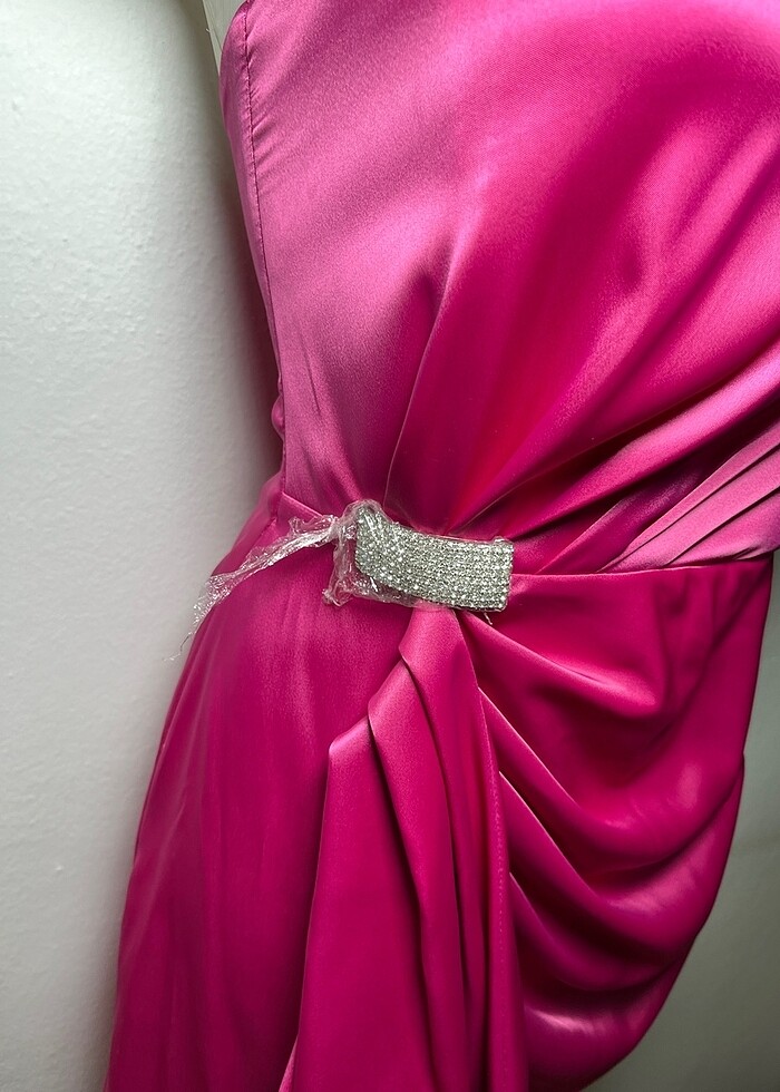 Straplez elbise taş detaylı - Görsel 5