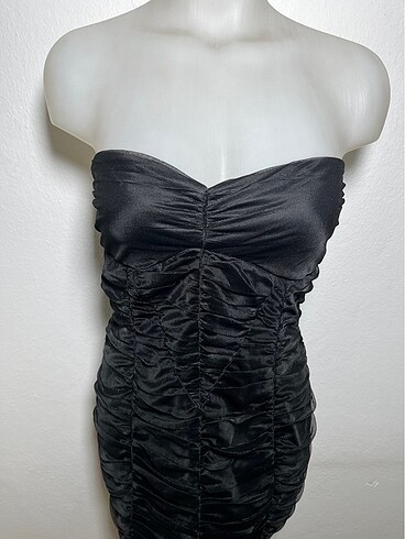 Straplez büzgülü elbise - Görsel 4