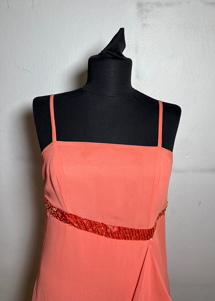 İnce askılı abiye elbise - Görsel 4