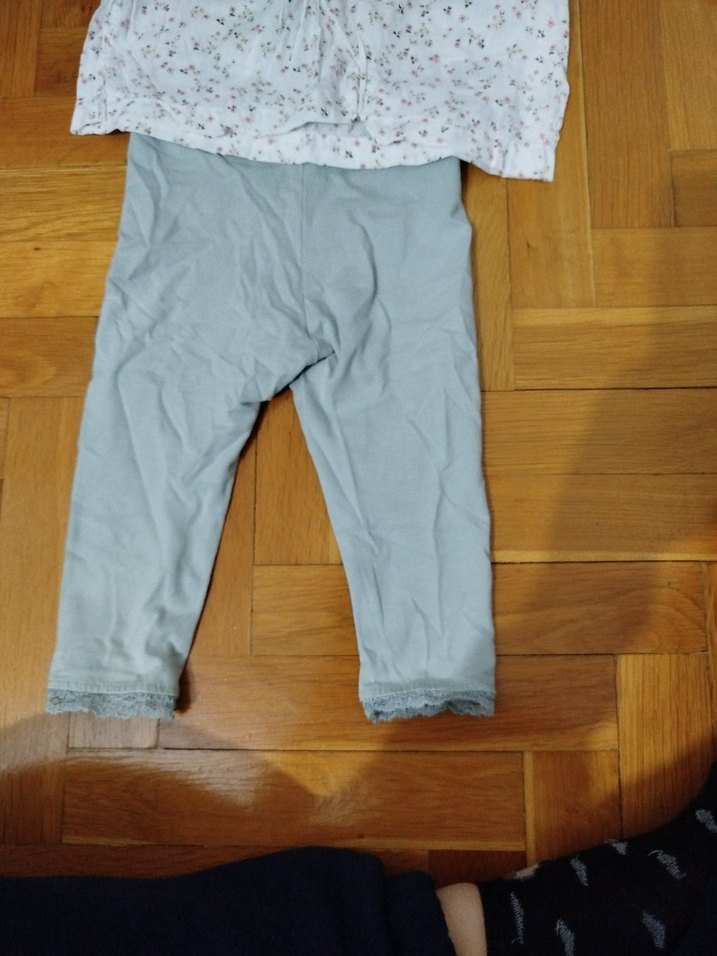 Uzun Kollu Beyaz Bluz ve çiğ yeşil Tayt Takımı - Görsel 2