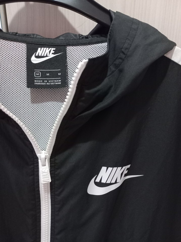 Nike Kadın Yağmurluk Rüzgarlık - Görsel 5