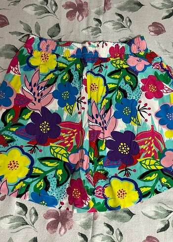 Çiçek Desenli Kadın Şort - Görsel 2