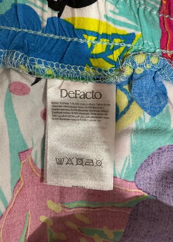 Çiçek Desenli Kadın Şort - Görsel 4