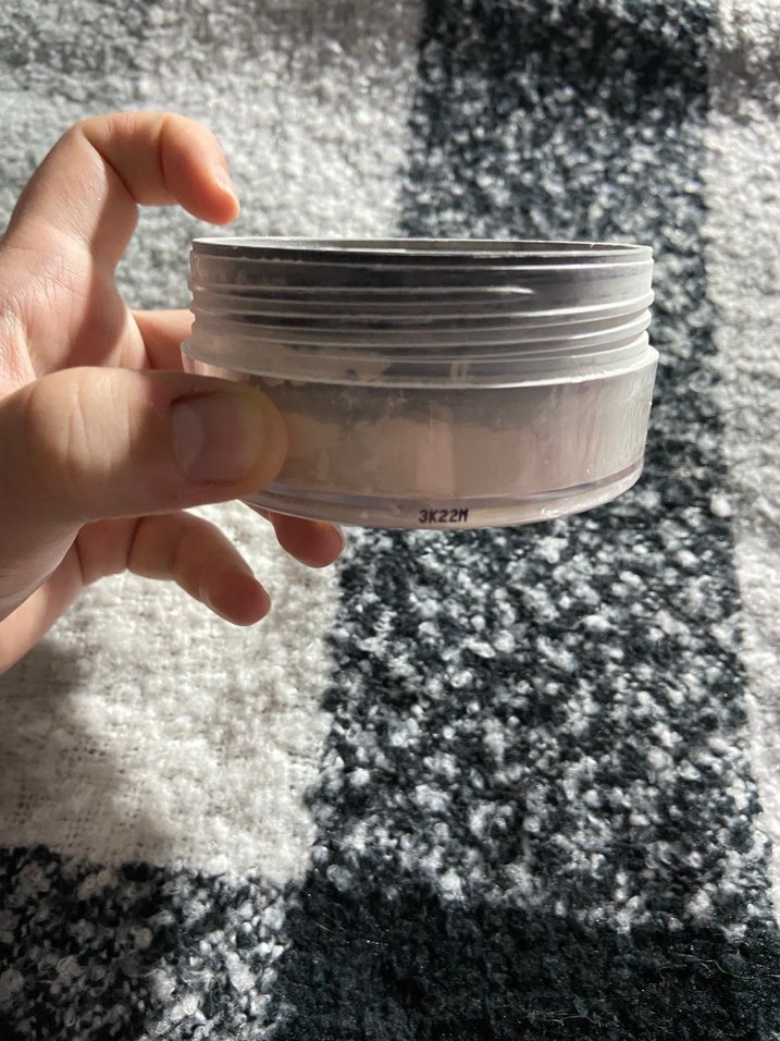 Wet n Wild Transparan Pudra - Görsel 3