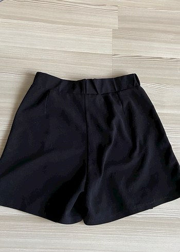 Trendyol & Milla Siyah Pilili Mini Şort Etek