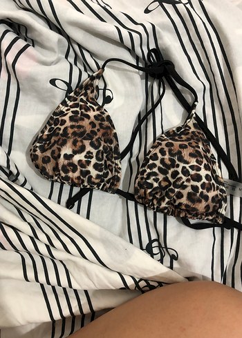 Leopar Desenli Strappy Bikini Takımı