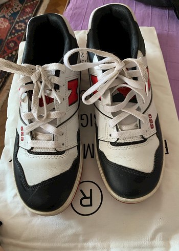 New balance 550 Kadın Beyaz Siyah Spor Ayakkabı