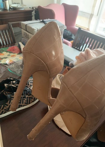 39 Beden ten rengi Renk Mango Bej Deri Stiletto Topuklu Kadın Ayakkabı