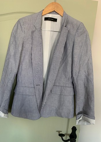 Zara Düğmeli Keten Kadın Blazer