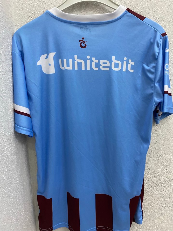 TRABZONSPOR 2023-2024 Sezonu V yaka forma - Görsel 4