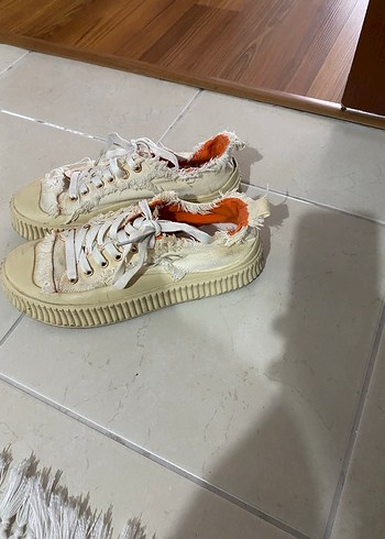 Twist Fırfırlı Beyaz Street Wear Kadın Sneaker