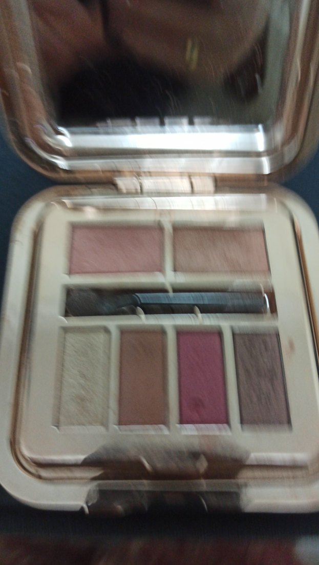 Bej Tonlarda Göz Farı Paleti - Görsel 2