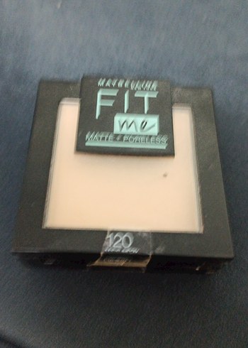 Maybelline Fit Me Mat Pudra 120 Açık Bej - Görsel 4