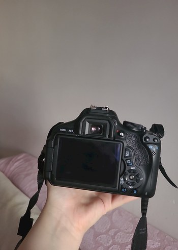 Beden Canon EOS 600D Dijital Fotoğraf Makinesi Siyah