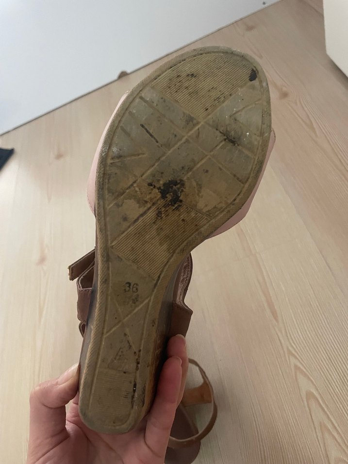 Bej Dolgu Topuklu Kadın Sandalet - Görsel 3