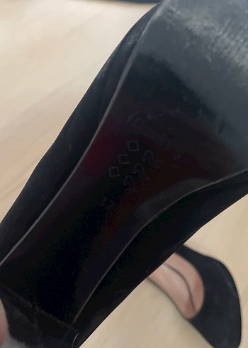 Siyah Kadın Dolgu Topuklu Stiletto - Görsel 4