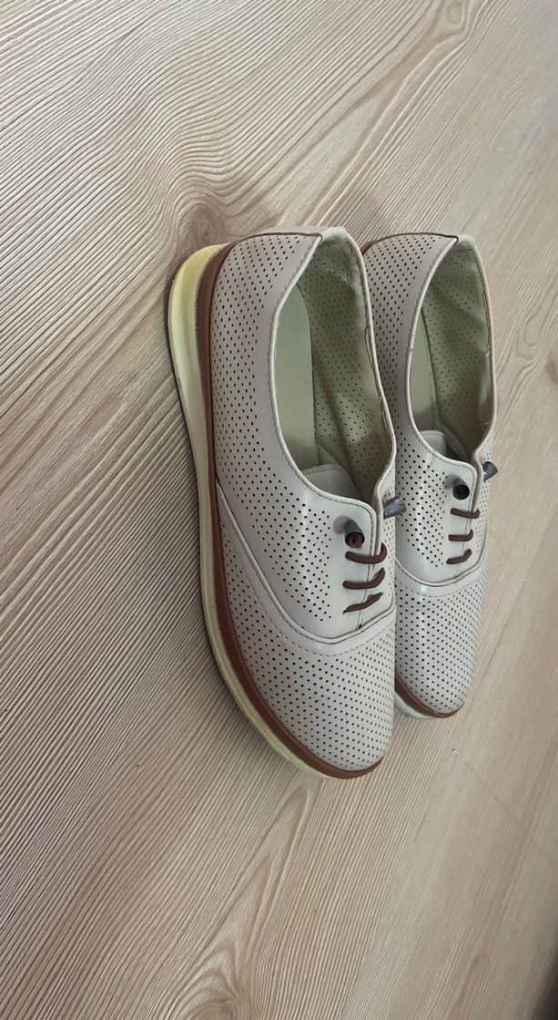 Beyaz Bağcıklı Kadın Oxford Ayakkabı - Görsel 2