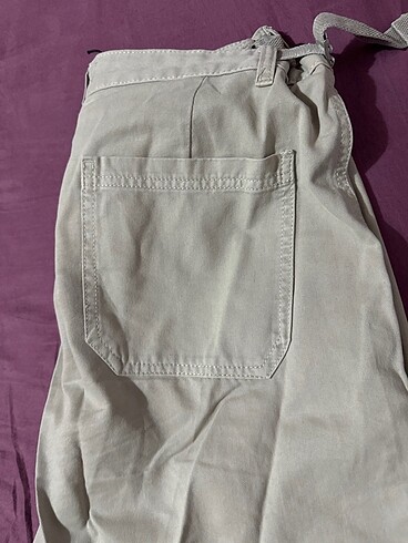 42 Beden Pull and bear cargo pantolon