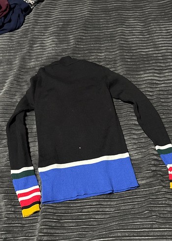 Renkli Detaylı Kadın Boğazlı Kazak - Görsel 3