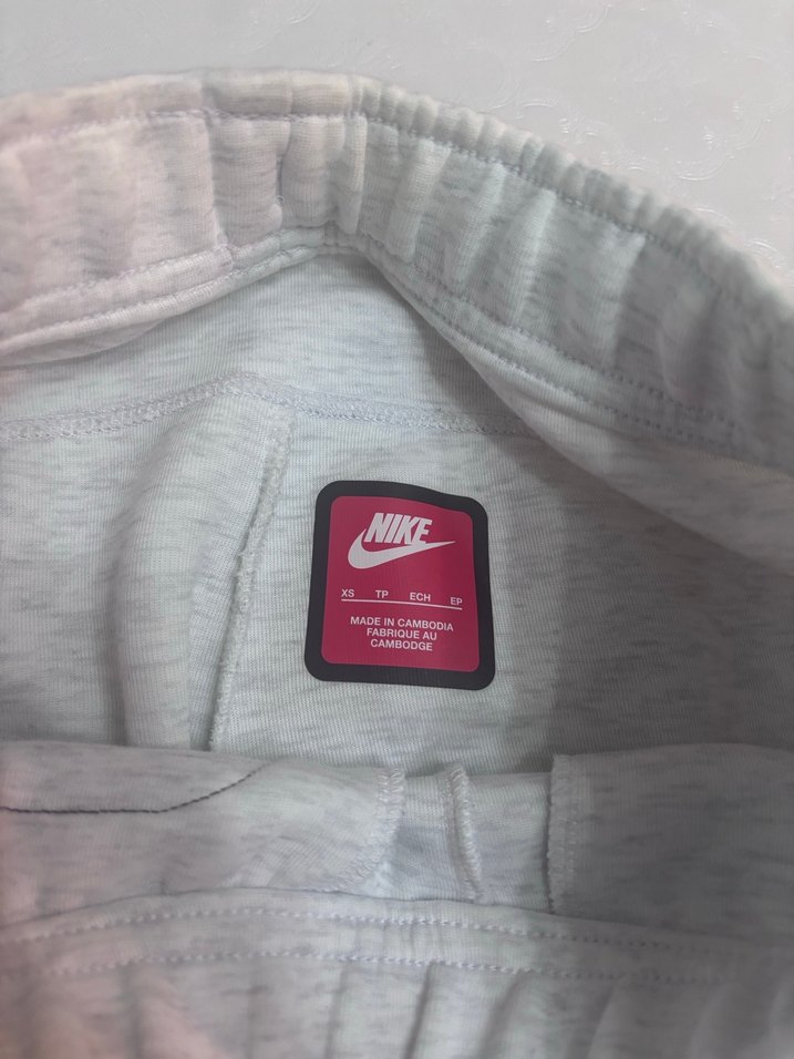 Nike Tech defosuz orjinal - Görsel 3