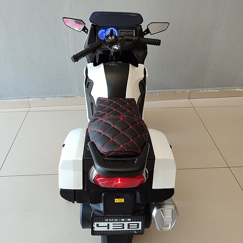  Beden beyaz Renk Akülü araba akülü motor