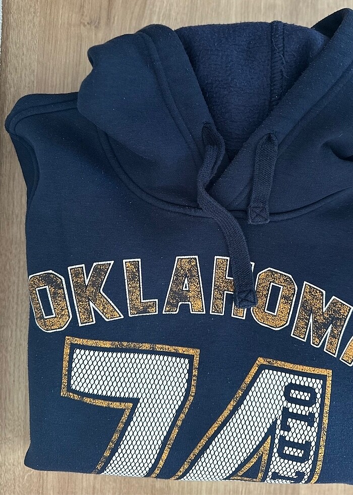 ERKEK-Kapşunlu Üst - Görsel 2