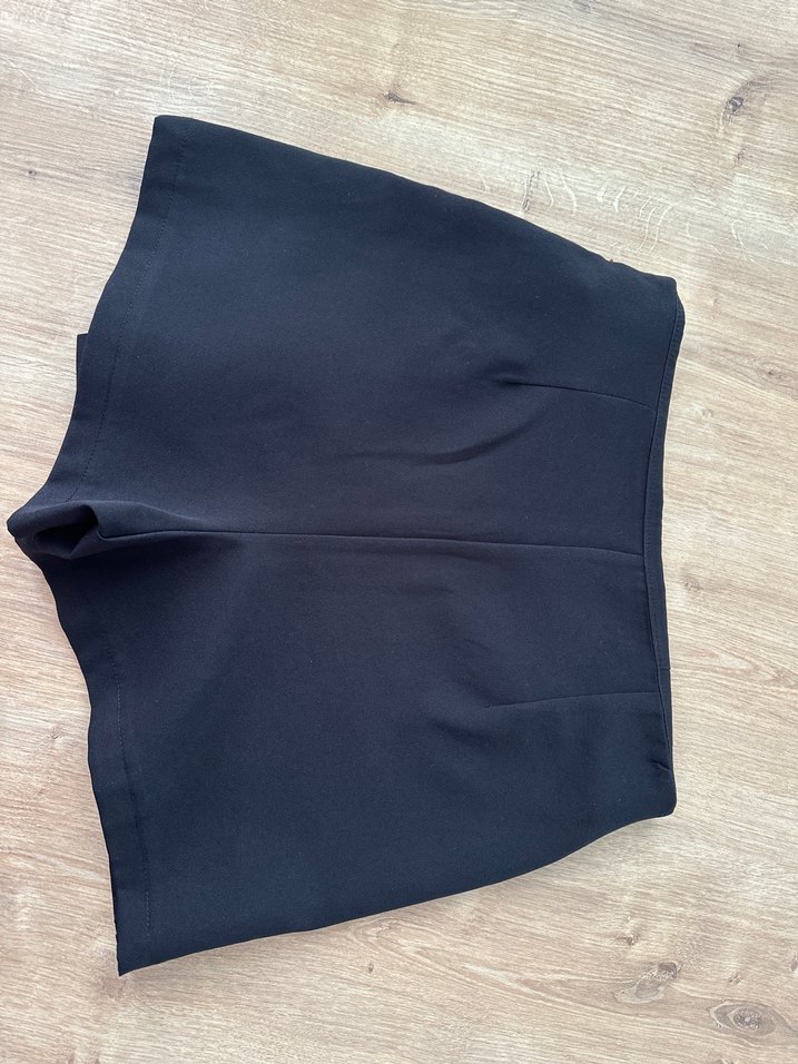 Bordo Kemerli Gevşek Mini Etek - Görsel 5