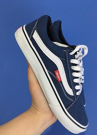 Vans Mavi 