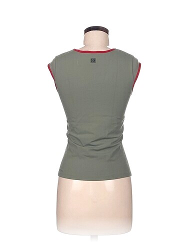 l Beden Nike T-shirt %70 İndirimli.