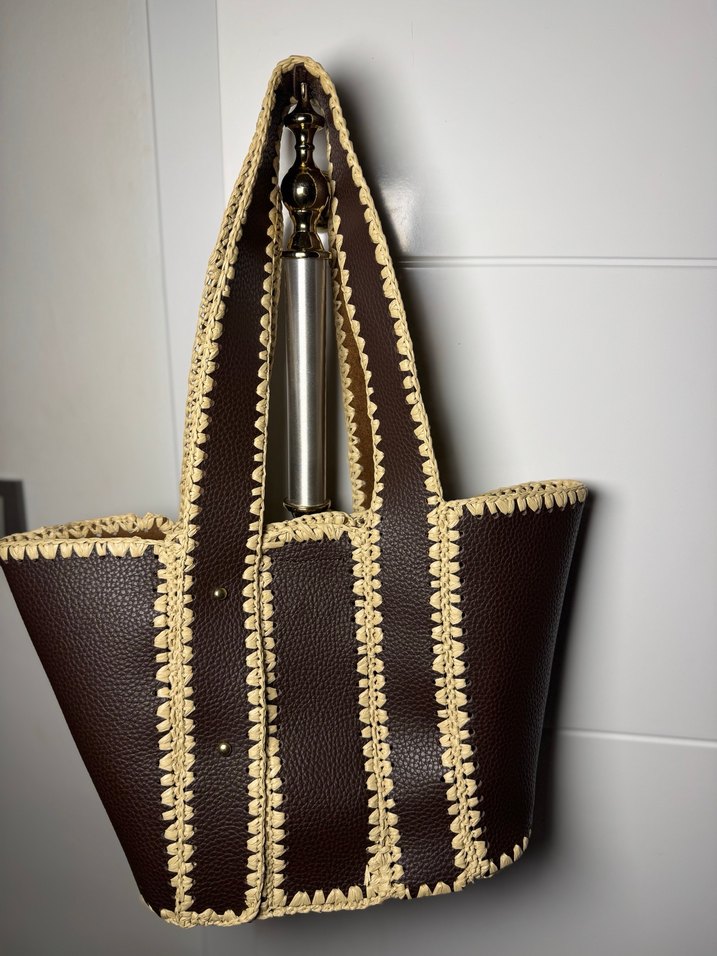 Kahverengi Deri Nakışlı Kadın Çanta - Görsel 4