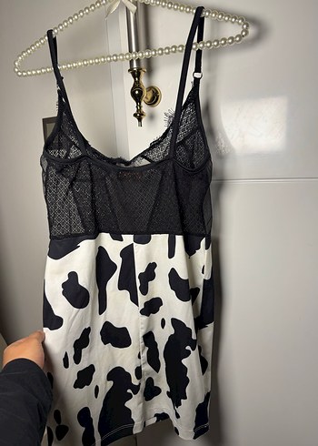 Dantel Detaylı Askılı Özel Gece Elbisesi - Görsel 5