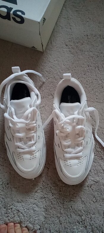 Adidas 2000 l