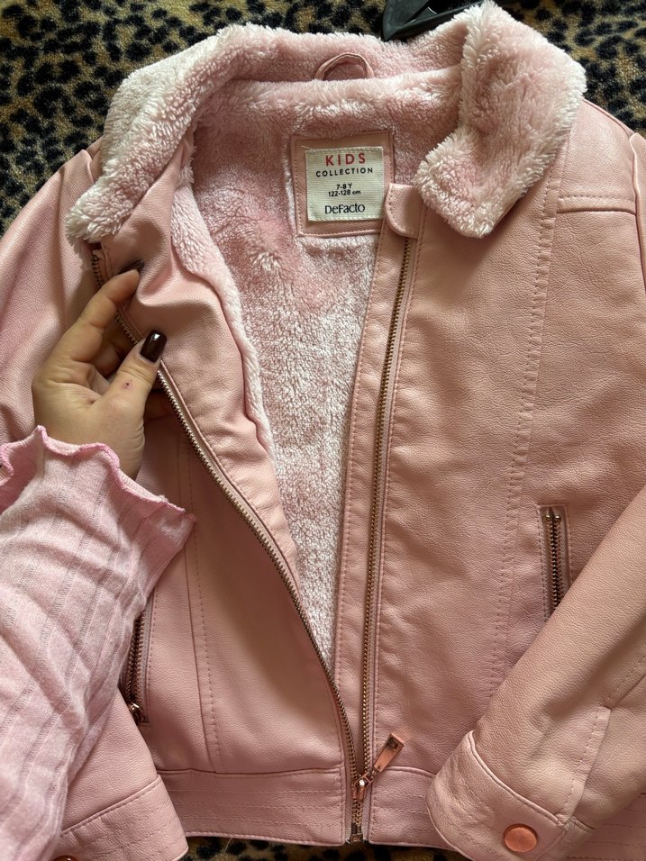 DeFacto Pembe içi kürklü deri ceket - Görsel 2