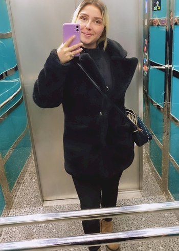 Uzun Kollu siyah Kadın Peluş Kaban - Görsel 5