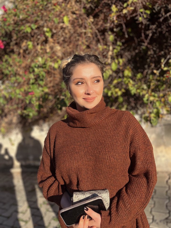 Kahverengi Kemerli Boğazlı Triko Elbise - Görsel 2