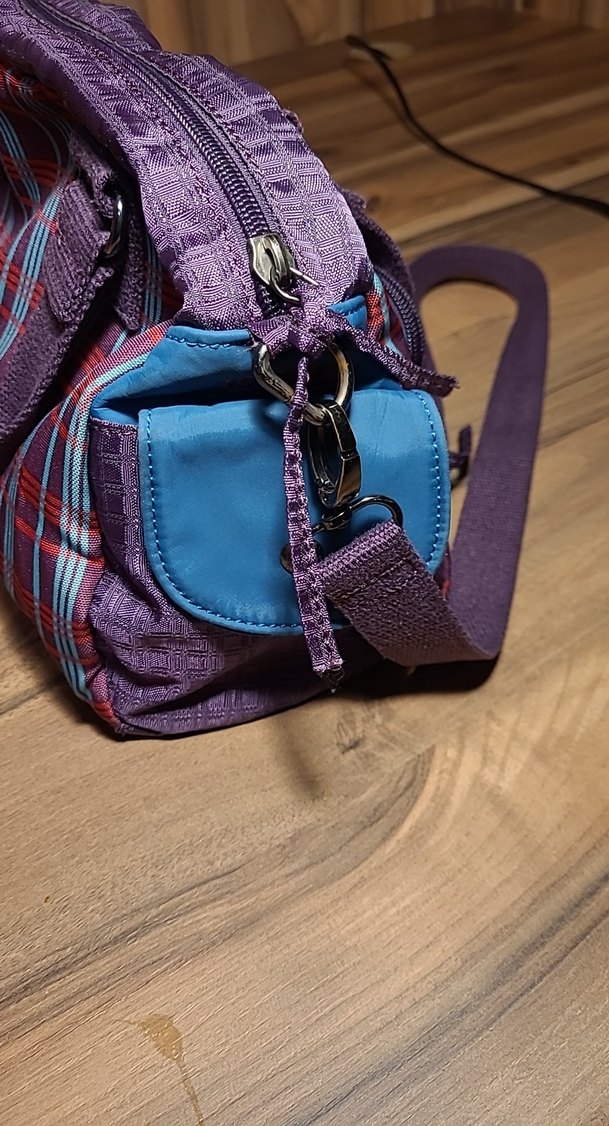 Mor Kemerli Günlük Kadın Çantası - Görsel 3