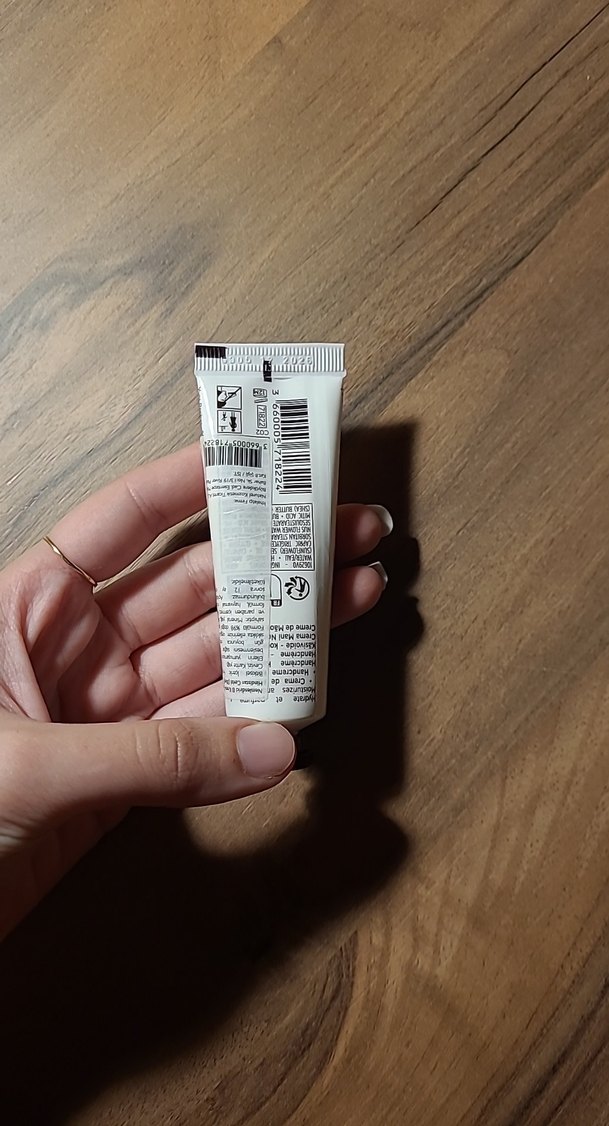 Yves Rocher Hindistan Cevizi El Kremi 30 ml - Görsel 2