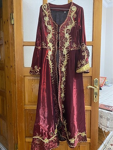 Bordo bindallı