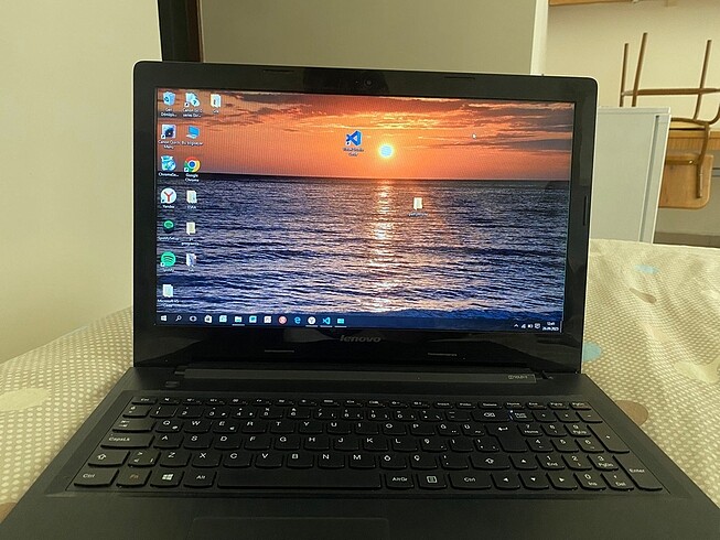 Lenovo Laptop