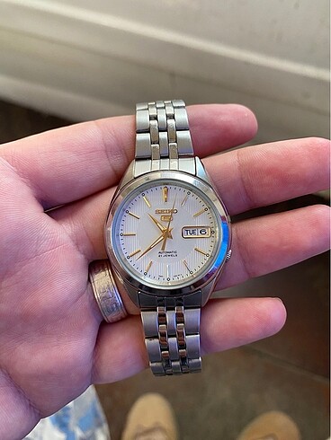 Seiko beş