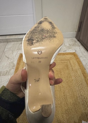 Lutvelizade Tokalı Beyaz Stiletto Kadın Abiye Ayakkabı - Görsel 4