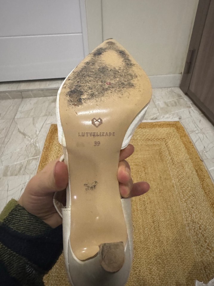 Lutvelizade Tokalı Beyaz Stiletto Kadın Abiye Ayakkabı - Görsel 4