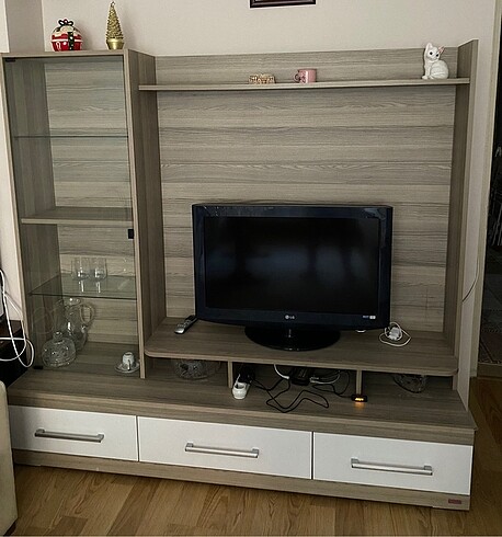 Tv ünitesi
