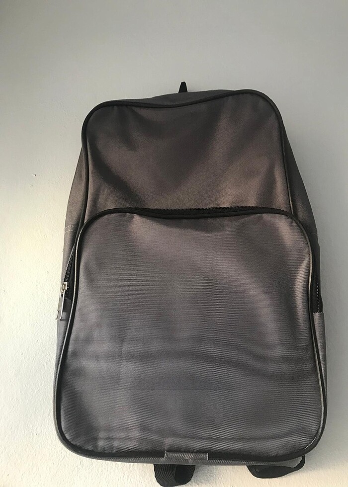 Sırt çantası - Görsel 2