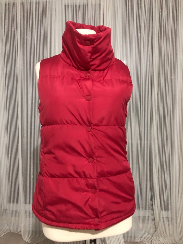 Kırmızı Düğmeli Kadın Yelek - Görsel 4