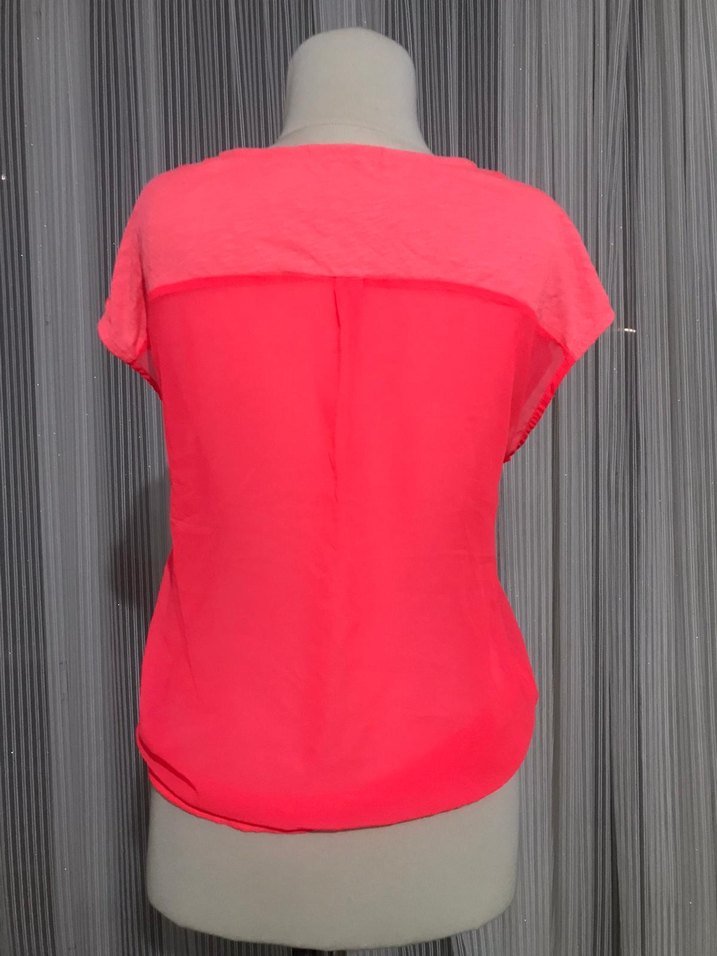 Düğmeli Pembe Kadın Bluz - Görsel 4