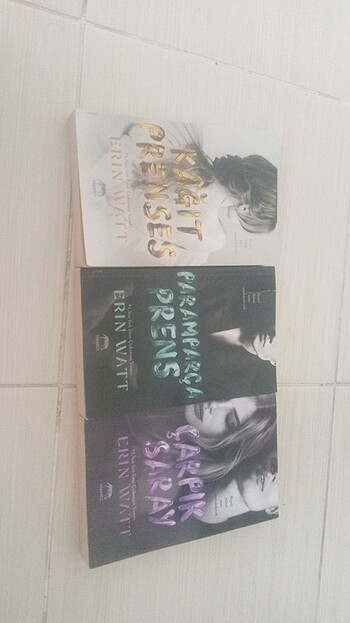 Royal serisi ilk 3 kitap