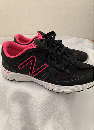 37 Beden New balance spor ayakkabı - 37,5