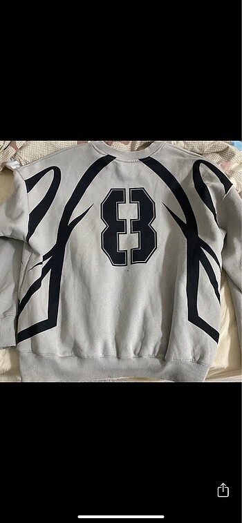 l Beden Bershka sweat