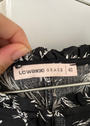 LC Waikiki LCW Siyah Uzun Salaş Tesettür Elbise